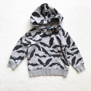 H&M bat print hooded sweatshirt VGUC 1.5-2Y